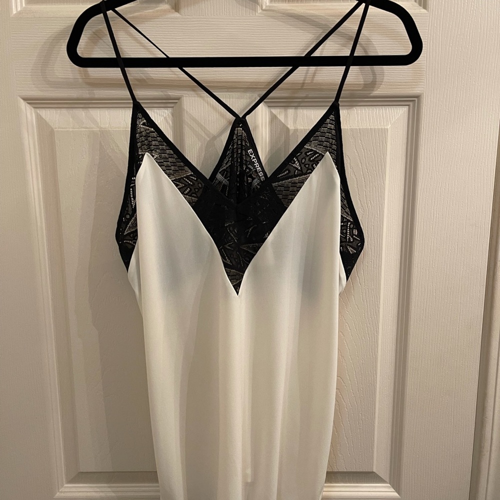 NWT - Express V-Neck Style Blouse w/Design